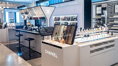 printemps haussmann chanel|Chanel's Stunning Return to Printemps Haussmann.